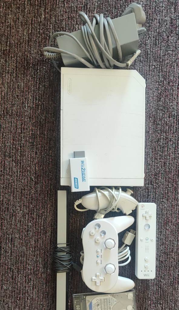 Nintendo wii bundle - 100s of games on HD