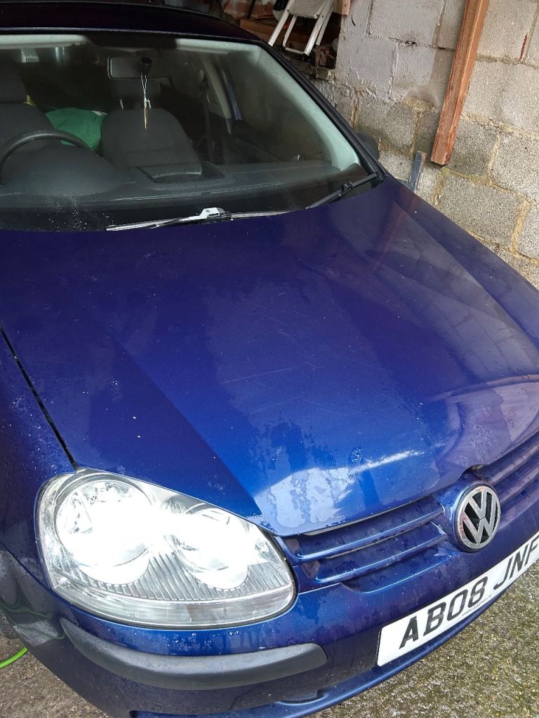 Vw golf mk5 breaking all parts available 