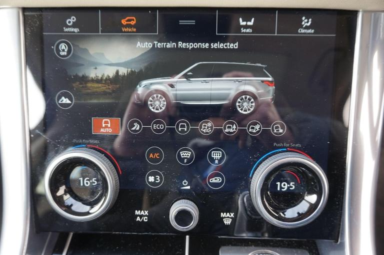2018 Land Rover Range Rover Sport 3.0 SD V6 Autobiography Dynamic Auto 4WD Euro 6 (s/s) 5dr ESTAT...