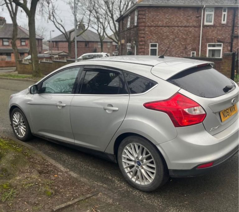 Ford, FOCUS, Hatchback, 2011, Manual, 1596 (cc), 5 doors