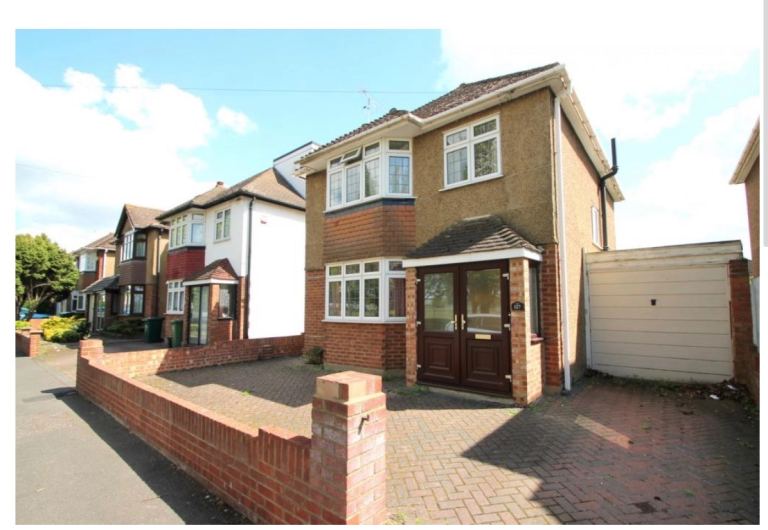 3 bedroom detached House Heathrow