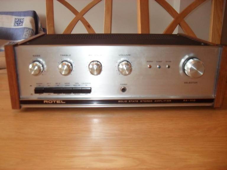Rotel RA-310 Solid State Stereo Amplifier