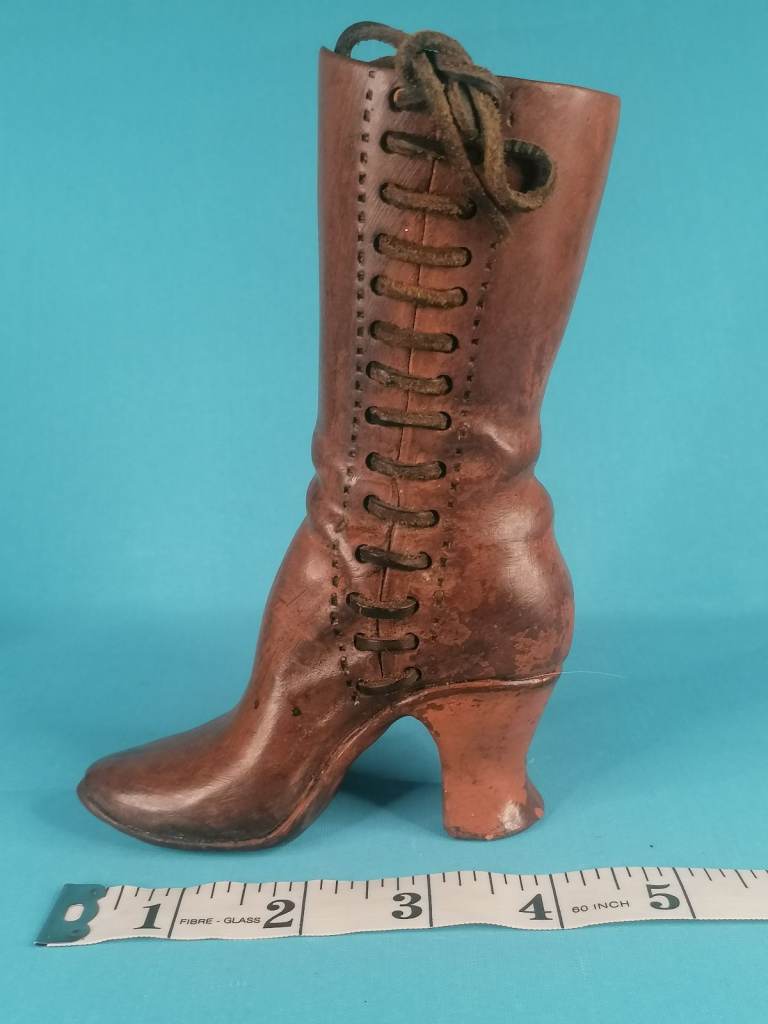 Vintage Studio  ceramic Pottery Boot. You can use for Pencils. Good condition.