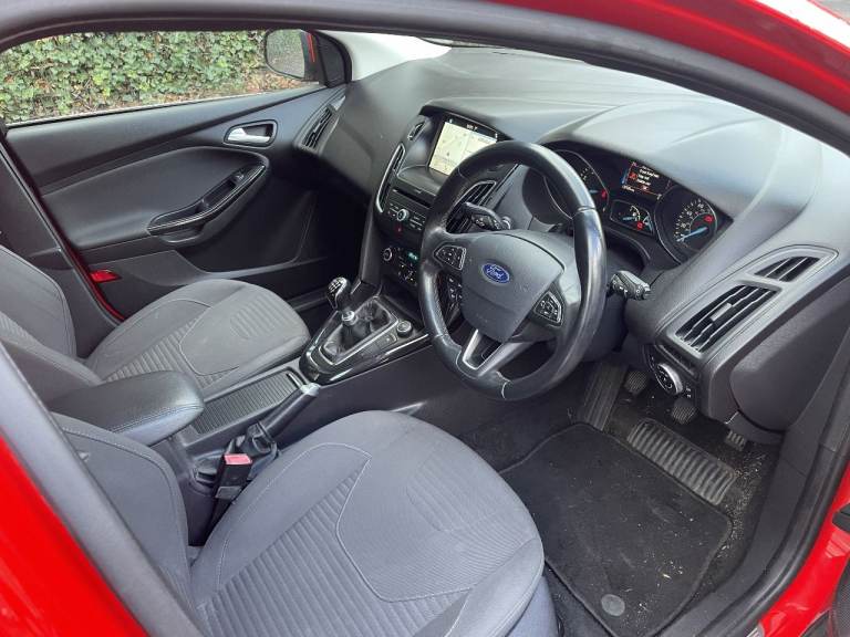 Ford, FOCUS, Hatchback, 2018, Manual, 1498 (cc), 5 doors