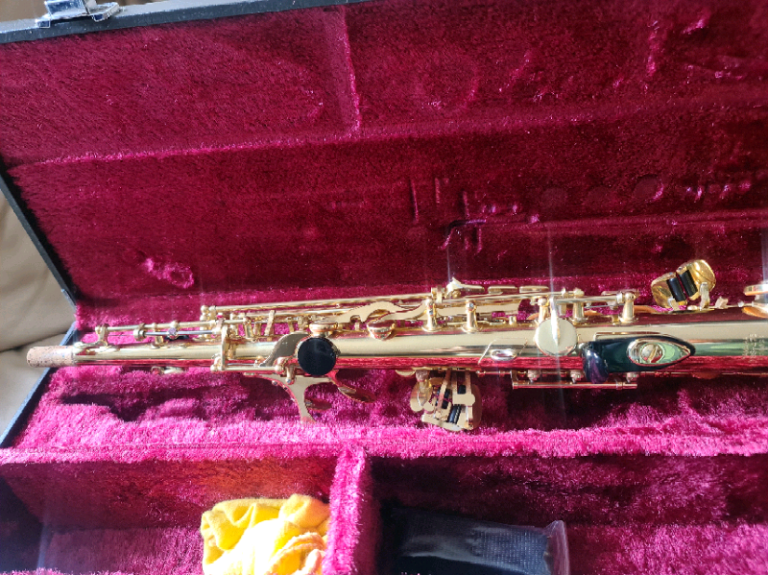 YAMAHA YSS-475 Soprano Saxophone