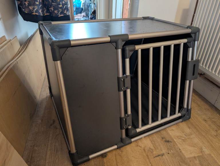Trixie Car Travel Dog Crate L