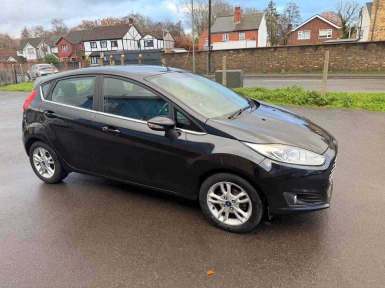 2014 Ford Fiesta 1.25 82 Zetec 5dr HATCHBACK PETROL Manual