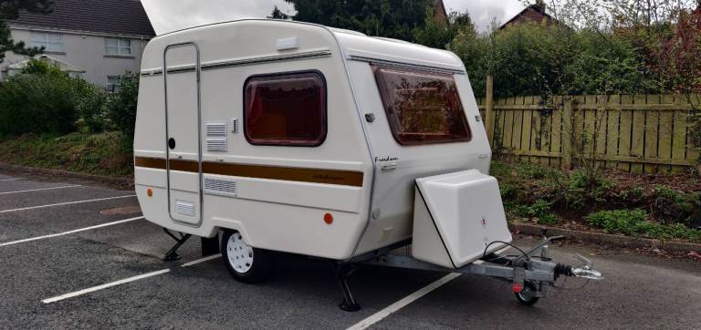 2002 Freedom Jetstream 200 2-berth caravan