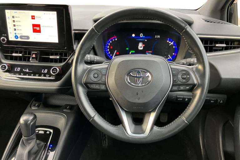 2022 Toyota Corolla 2.0 VVT-i Hybrid Trek 5dr CVT Estate Automatic