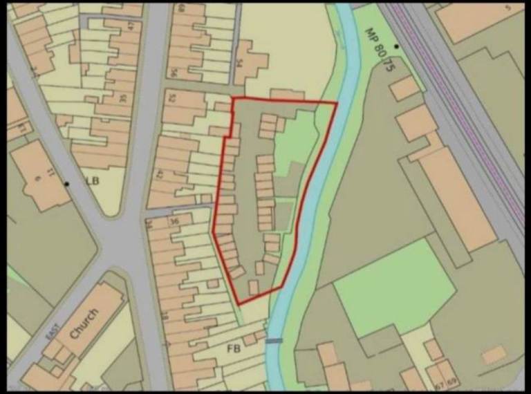 35 Lockup Garage Site - Portfolio Investment 