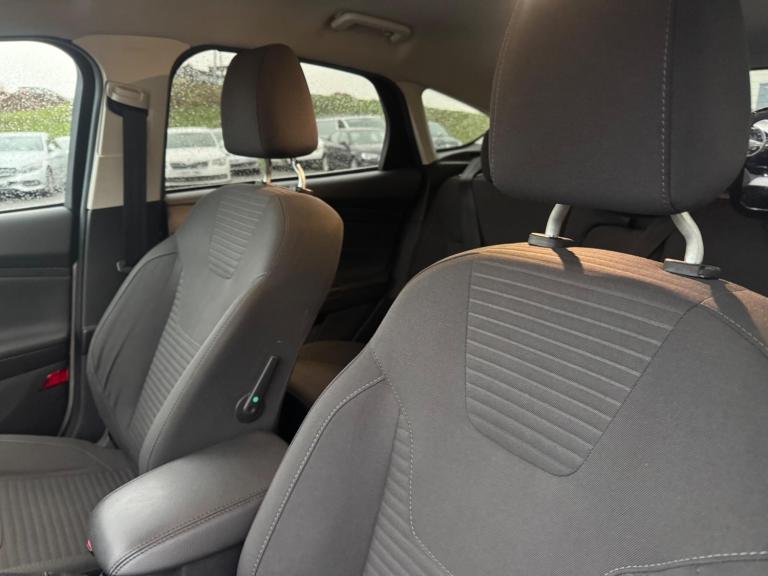 2015 Ford Focus 1.0 EcoBoost 125 Titanium 5dr HATCHBACK PETROL Manual