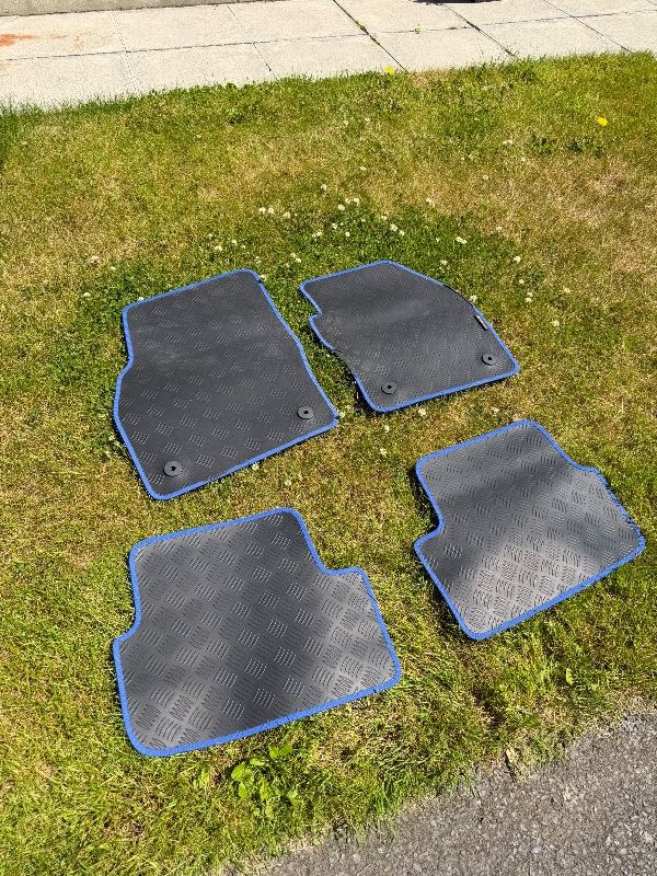 VW Polo R-Line 2019 Floor Mats – Full Set of 4 