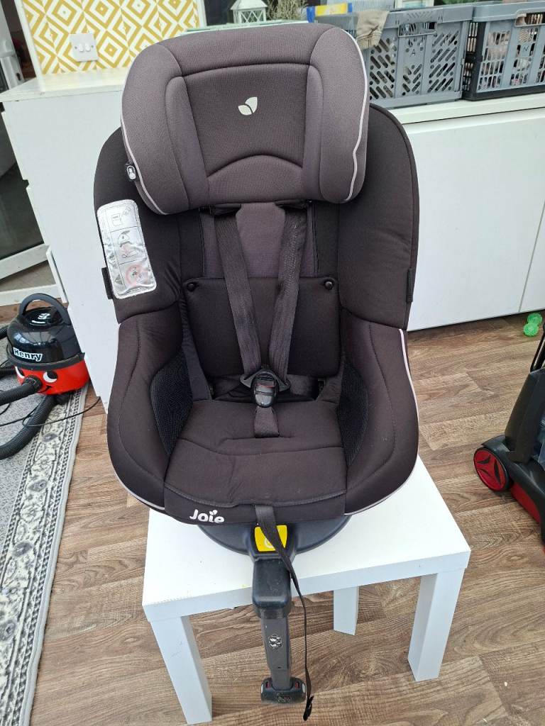 Joie 360 spin carseat