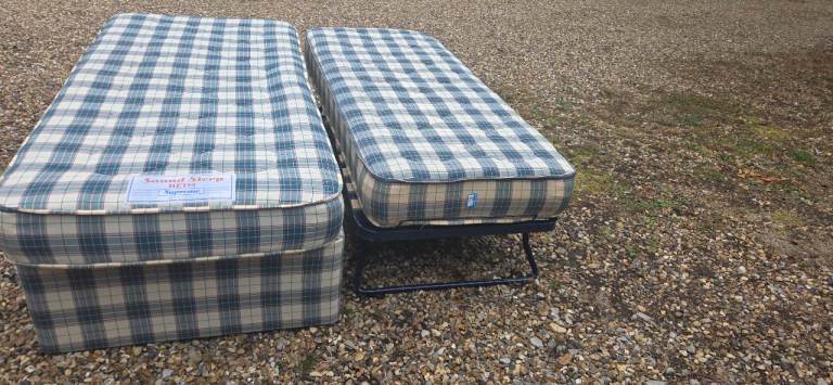 Trundle bed