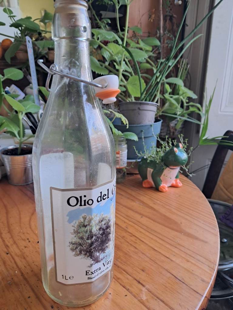 12 side bottles flip top x 6