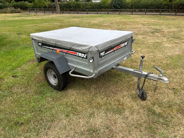 Erde 142 Trailer - Great Condition 