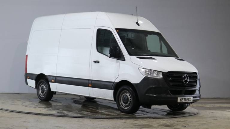 2021 Mercedes-Benz Sprinter 3.5t H2 Progressive Van PANEL VAN DIESEL Manual