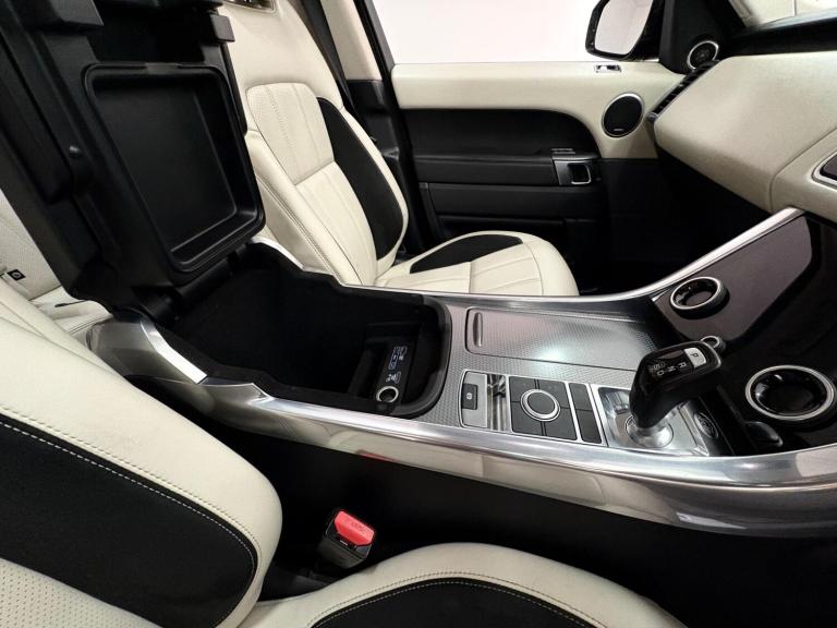 2018 Land Rover Range Rover Sport 3.0 SDV6 HSE Dynamic 5dr Auto ESTATE DIESEL Automatic