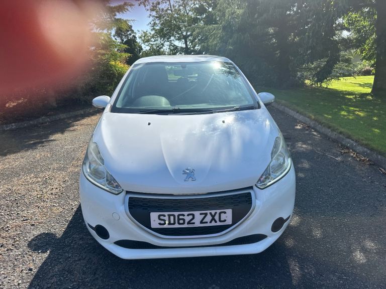 2012 Peugeot 208 1.4hdi diesel 