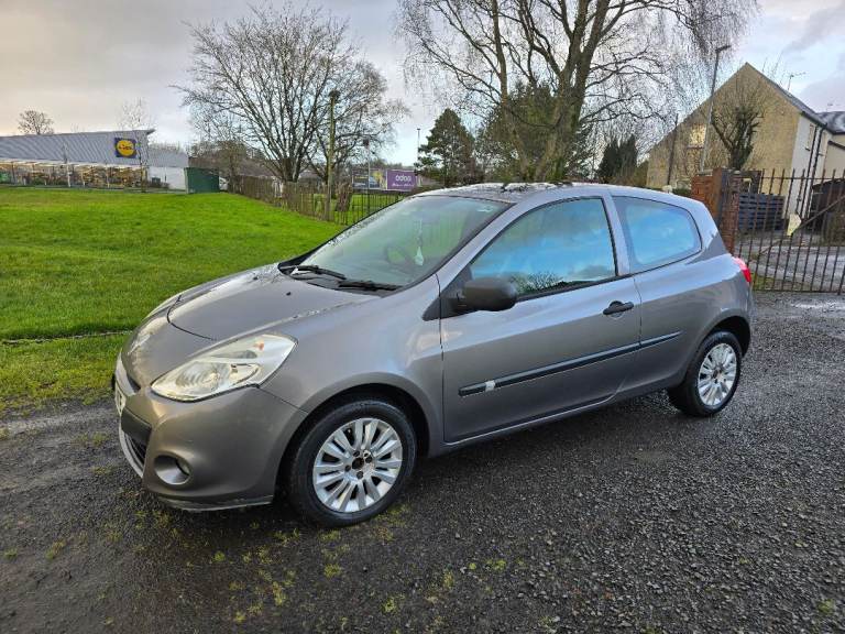 CLIO 1.2 3DR EXTREME GOOD MILES GOOD MOT DRIVES WELL LOVELY CONDITION 