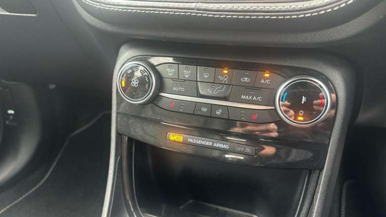 2022 Ford Puma 1.0T EcoBoost MHEV ST-Line Vignale DCT Euro 6 (s/s) 5dr Automatic SUV Hybrid Autom...