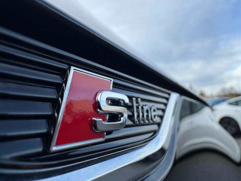 2019 Audi A5 2.0 TDI 40 S line Coupe 2dr Diesel S Tronic Euro 6 (s/s) (190 ps) FULL AUDI COUPE Di...