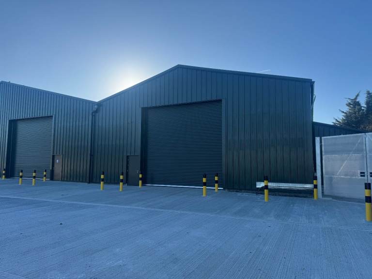 Newly refurbished insulated warehouse unit at Curtis Farm Business Park - 4,665sqft