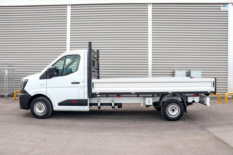2025 Renault Master LL35dCi 150 Advance Low Roof Dropside Dropside  Diesel Manual
