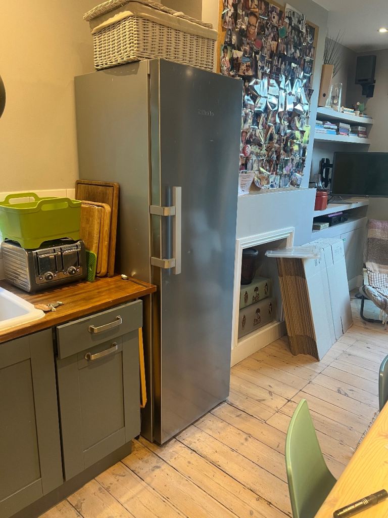 Miele Tall Larder Fridge stainless steel Finish 2019 With Dynacool