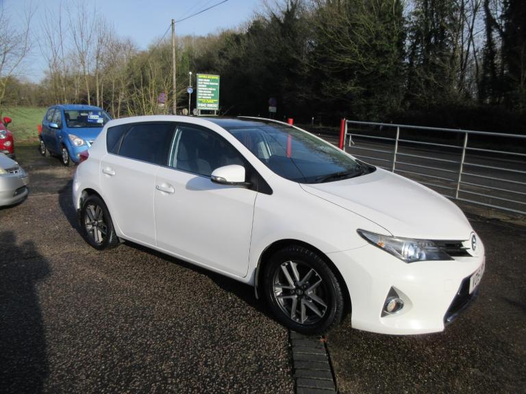 2015 Toyota Auris 1.6 V-Matic Icon+ 5dr HATCHBACK Petrol Manual