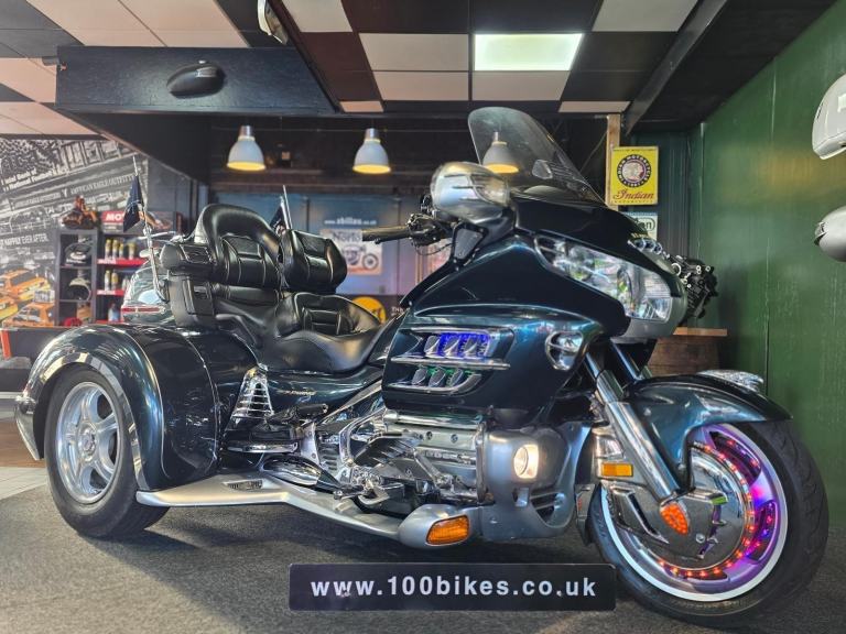 HONDA GL1800 GOLDWING CHAMPION TRIKE 