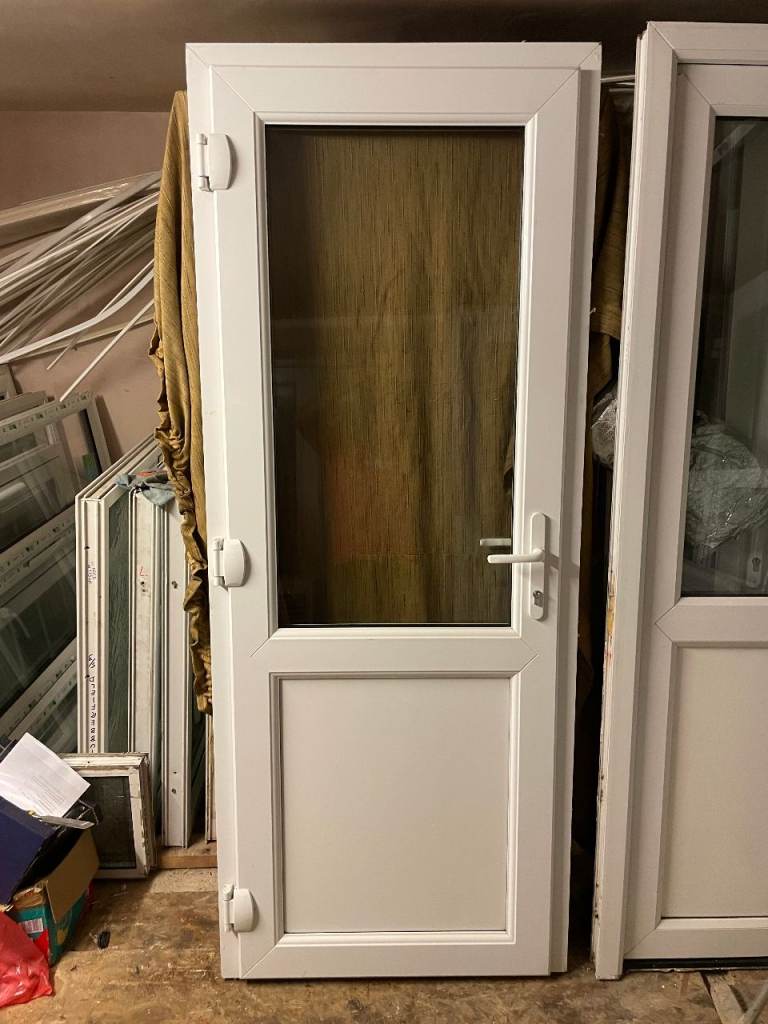 UPVC DOOR 206 x 82.5 cm - BEAUTIFUL UPVC DOUBLE GLAZED DOOR - THERMAL GLAZING**3 YEARS OLD OPENS OUT