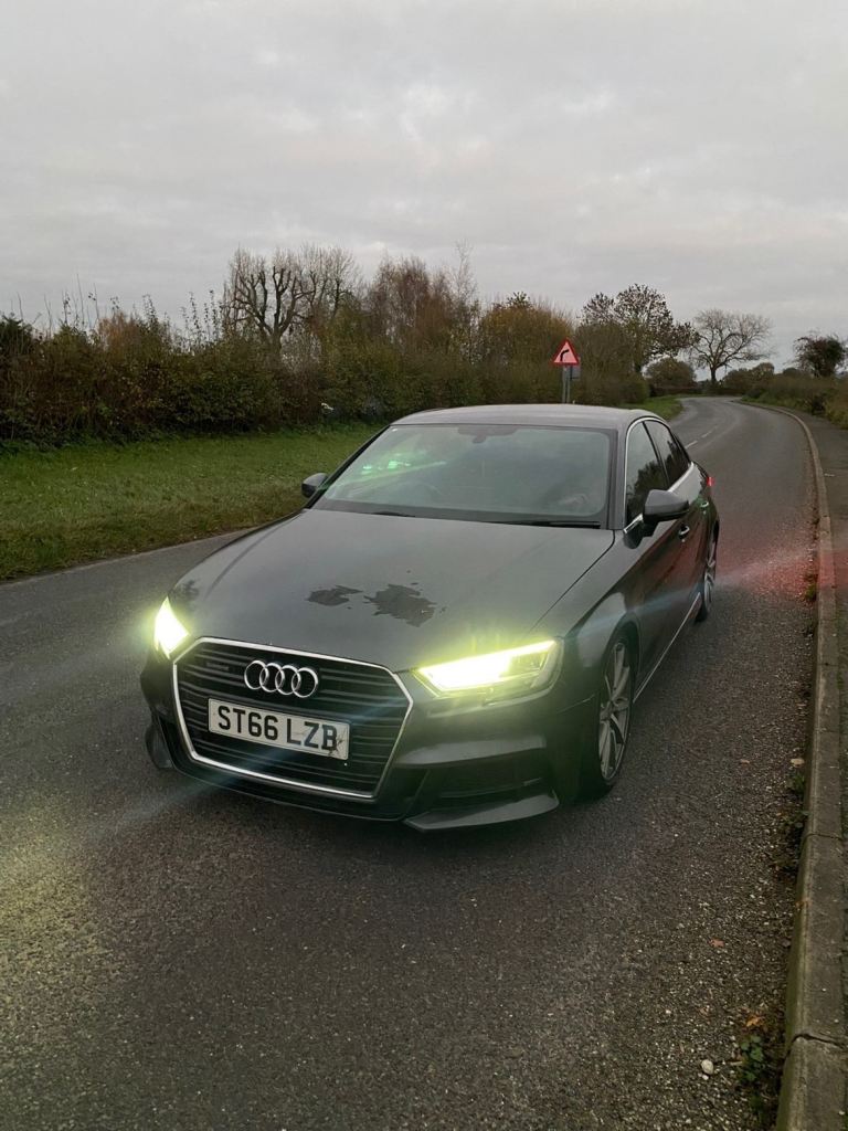 Audi, A3, Saloon, 2016, Semi-Auto, 1968 (cc), 4 doors