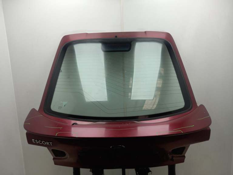 Ford Escort Boot Lid Tailgate 1995-2002 5 Door Hatchback 1050792