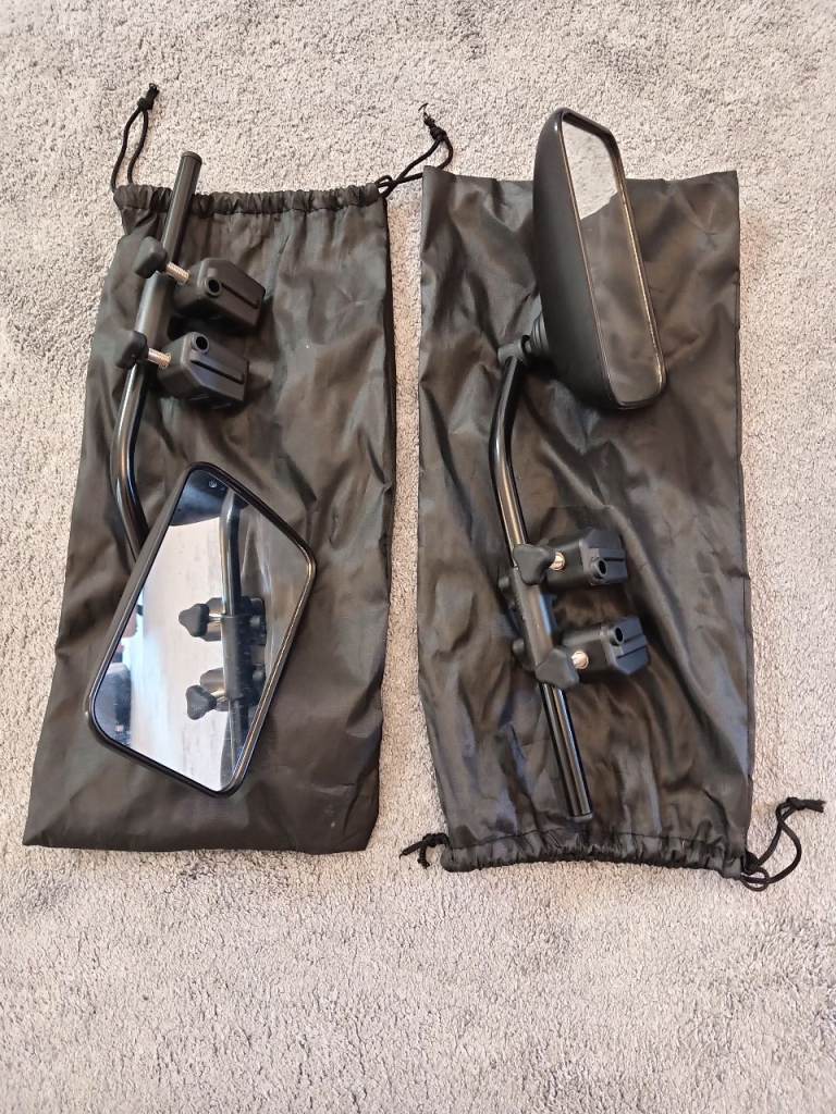 Towing mirrors 