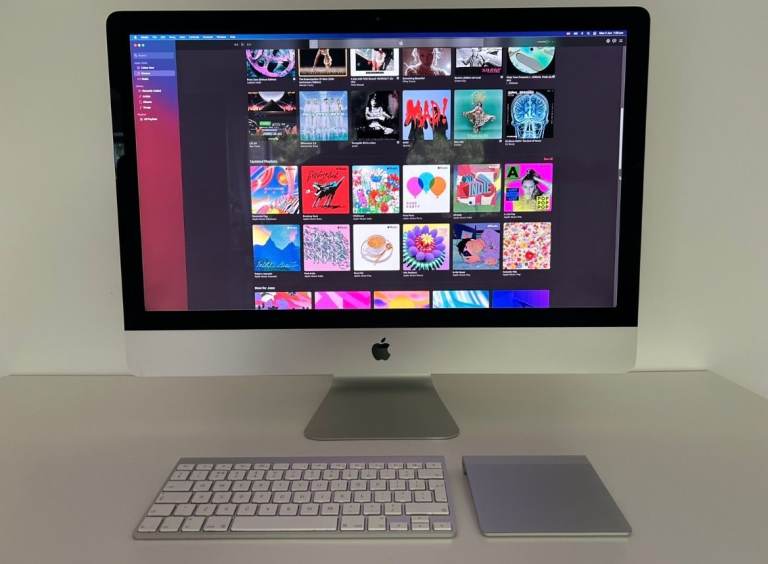 27-inch Apple iMac Retina 5K (Mid 2015) 