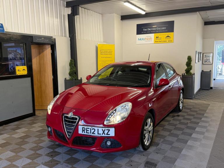 2012 Alfa Romeo Giulietta 1.4 TB MultiAir Lusso 5dr HATCHBACK PETROL Manual