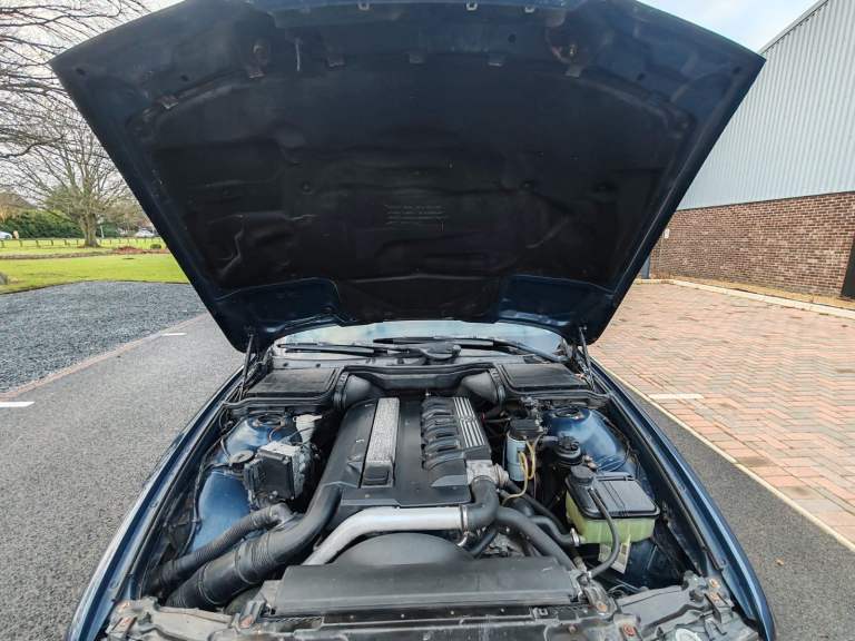 BMW, E39 525 TDS 2.5 DIESEL AUTO 1998 - FULL SERVICE HISTORY!