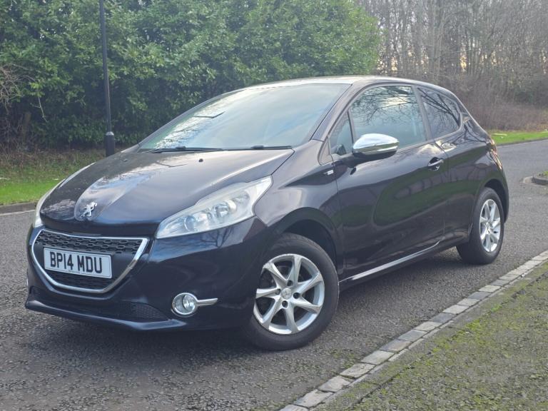 2014 Peugeot 208 1.2 VTi Style 3dr HATCHBACK Petrol Manual