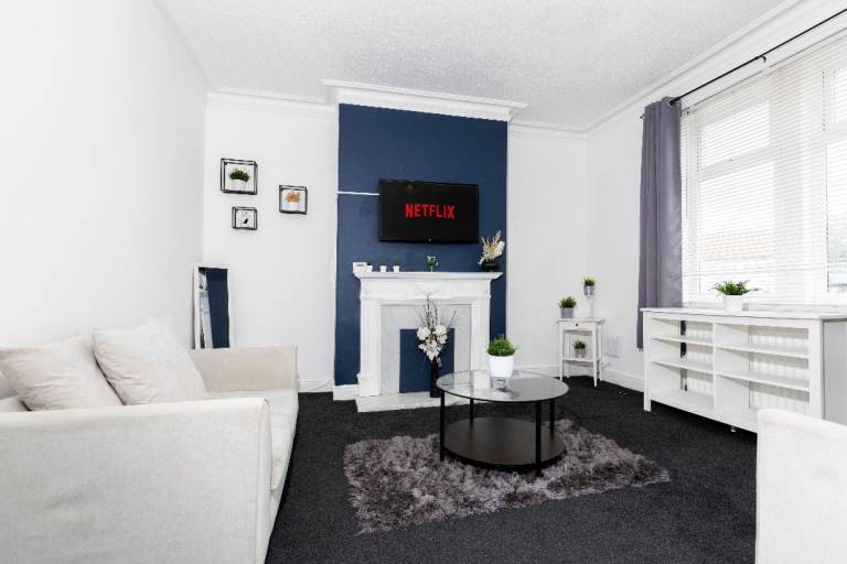 PROPERTIES AVAILABLE FOR CORPORATE NATIONWIDE 