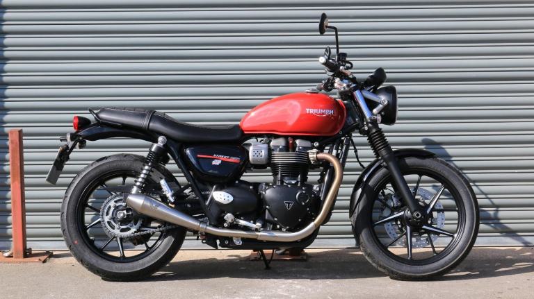 Triumph Bonneville STREET TWIN 2021 900cc