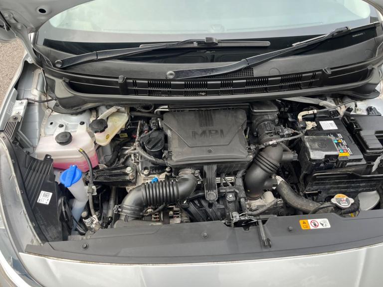 2022 Hyundai i10 1.0 Premium Euro 6 (s/s) 5dr HATCHBACK Petrol Manual