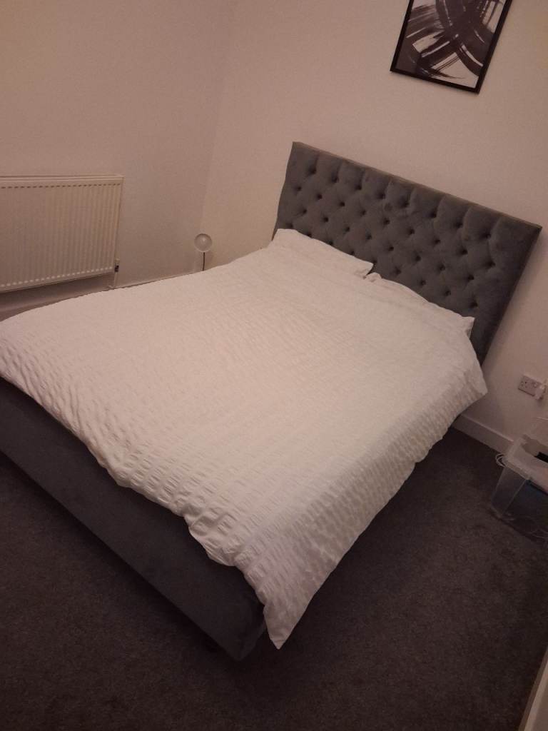 Double Bed