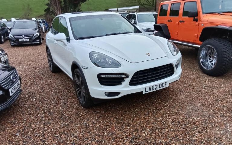  Porsche Cayenne 4.8T V8 Turbo SUV 5dr Petrol TiptronicS 4WD Euro 5 (s/s) (500 ps) Petrol Automatic