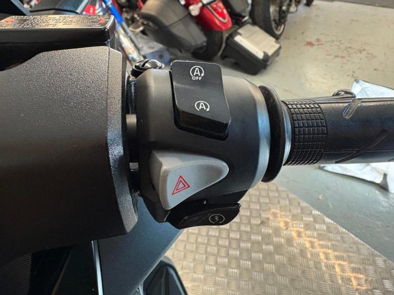 Honda NSS 125 AD-P FORZA