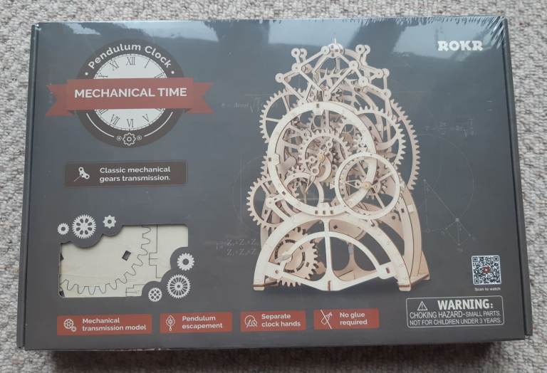 ROKR Pendulum Clock LK501 Wooden Model Kit - New