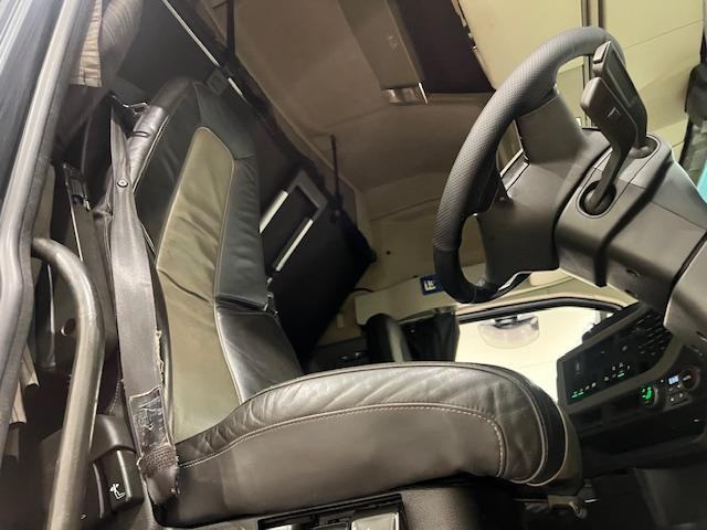 Volvo FH 500 GTXL 6x2 Midlift Tractor Unit