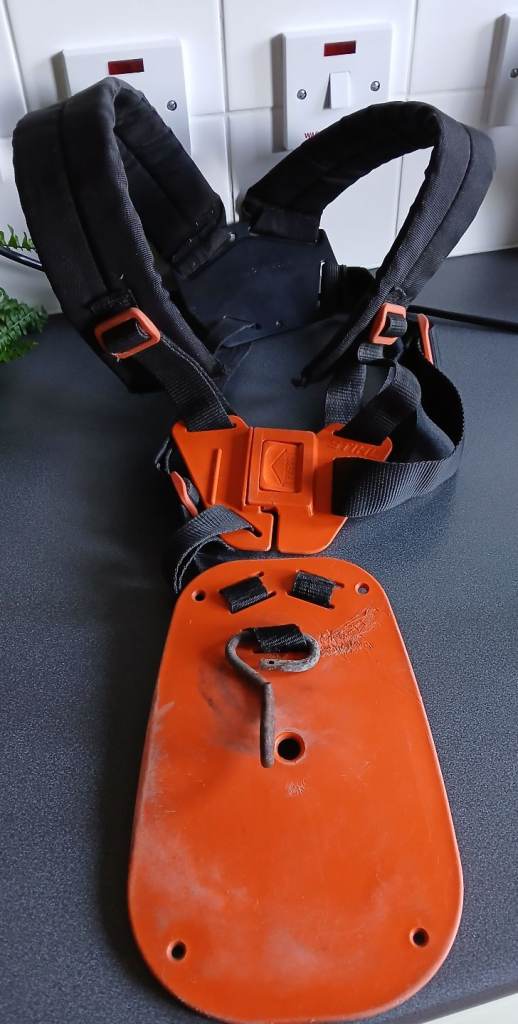 Stihl shoulder harness