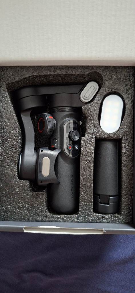 Smart X PRO Smartphone Gimbal Stabiliser - Excellent Condition
