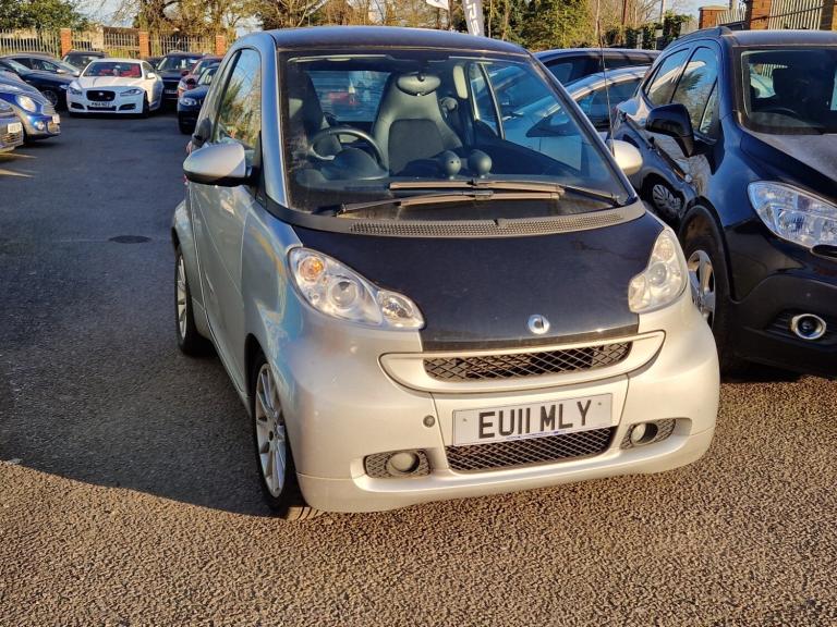 2011 smart fortwo Passion mhd 2dr Softouch Auto [2010] COUPE Petrol Automatic